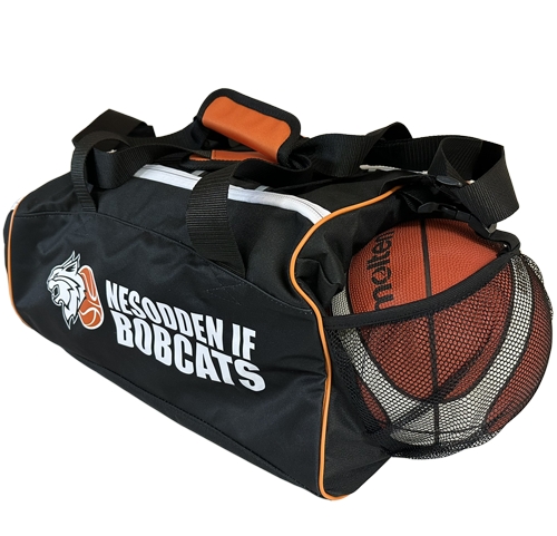 Spesialprodusert basketball bag for Nesodden Bobcats. NB! Ved trykk av personlig navn frafaller bytterett.